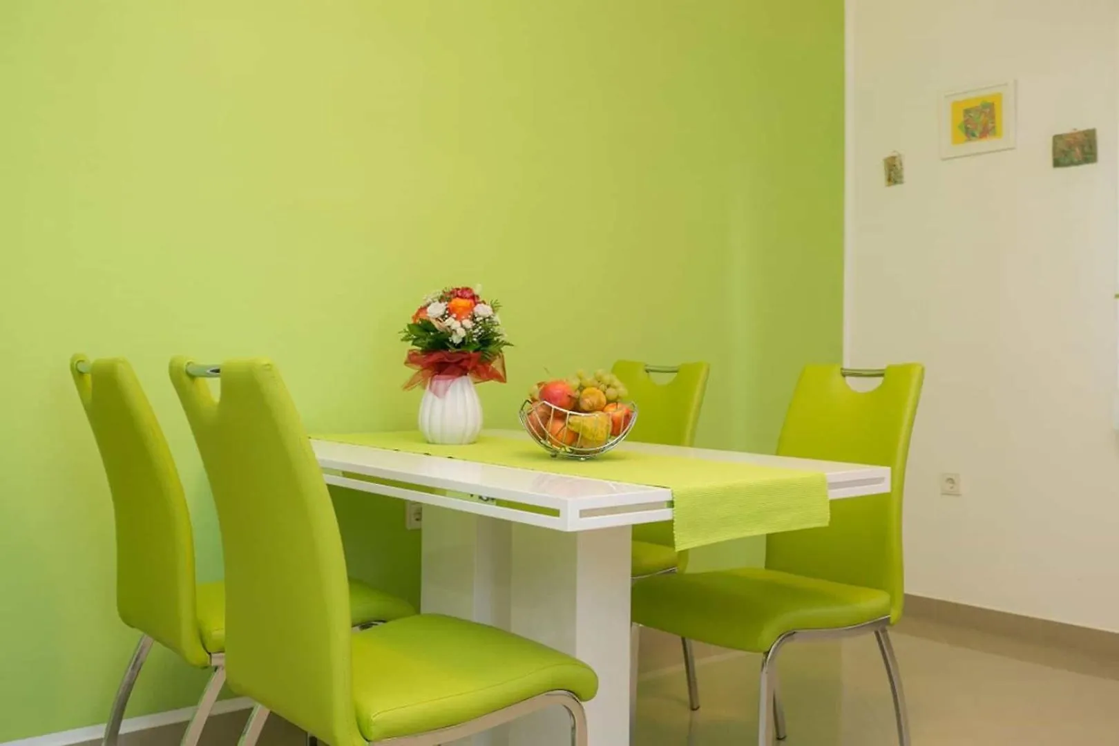 Apartment Romantik For Max 4 People, Kids Friendly With Playground And Pool Labin  0*, Labin (Istria) Croatia